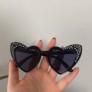 Urban outfitters heart rockstar glasses